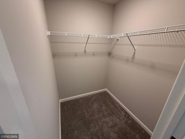 1642 Meadows Drive, East Bethel, MN 55011