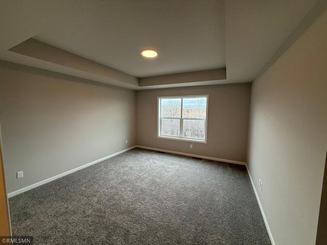 1642 Meadows Drive, East Bethel, MN 55011