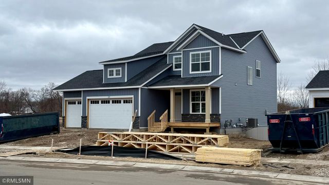 1642 Meadows Drive, East Bethel, MN 55011