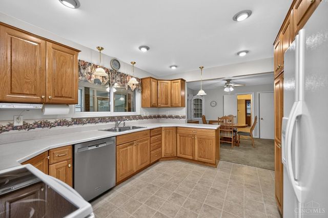 6206 Cambridge Avenue, Cincinnati, OH 45230