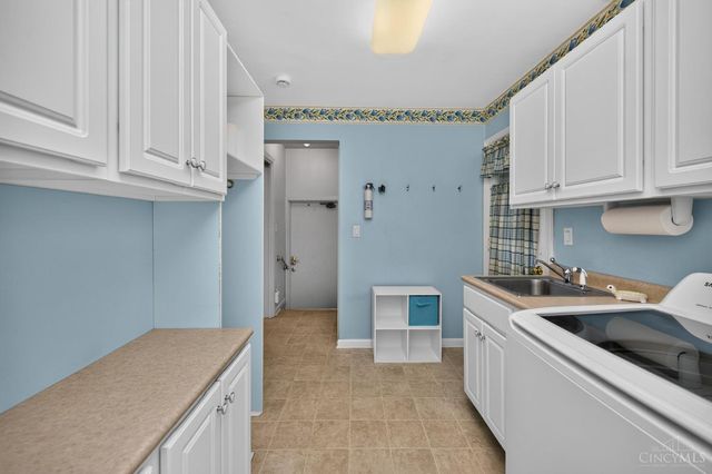 6206 Cambridge Avenue, Cincinnati, OH 45230