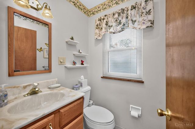 6206 Cambridge Avenue, Cincinnati, OH 45230