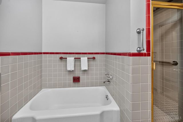 6206 Cambridge Avenue, Cincinnati, OH 45230