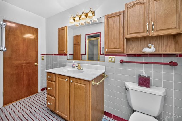 6206 Cambridge Avenue, Cincinnati, OH 45230