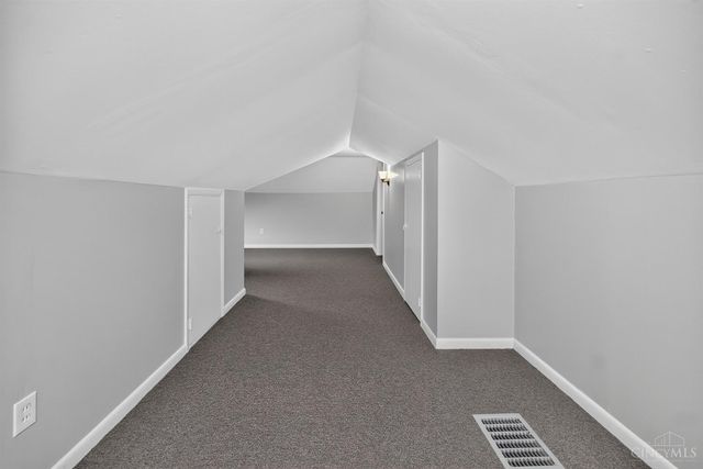 6206 Cambridge Avenue, Cincinnati, OH 45230