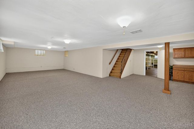 6206 Cambridge Avenue, Cincinnati, OH 45230