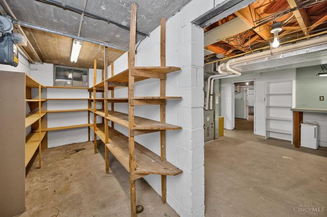 6206 Cambridge Avenue, Cincinnati, OH 45230