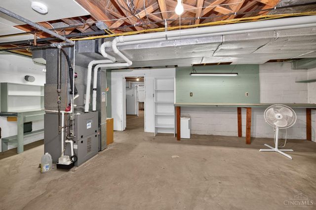 6206 Cambridge Avenue, Cincinnati, OH 45230