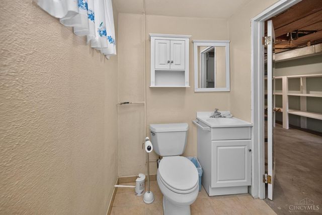 6206 Cambridge Avenue, Cincinnati, OH 45230