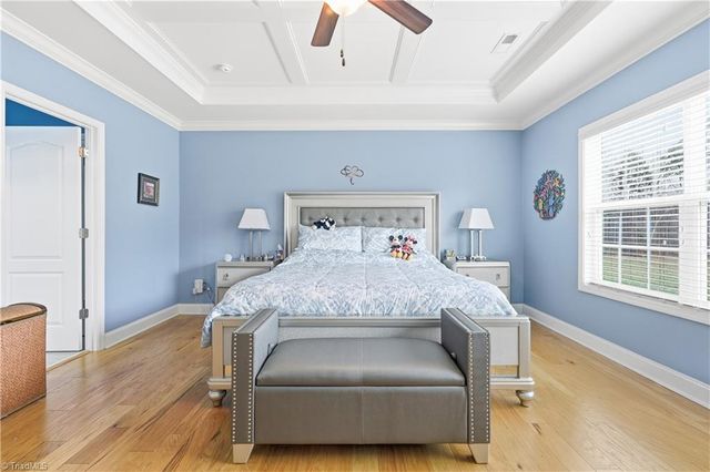 5770 Highland Grove Drive, Summerfield, NC 27358