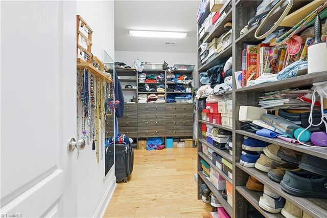 5770 Highland Grove Drive, Summerfield, NC 27358