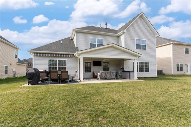 5770 Highland Grove Drive, Summerfield, NC 27358