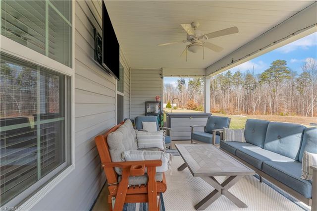 5770 Highland Grove Drive, Summerfield, NC 27358