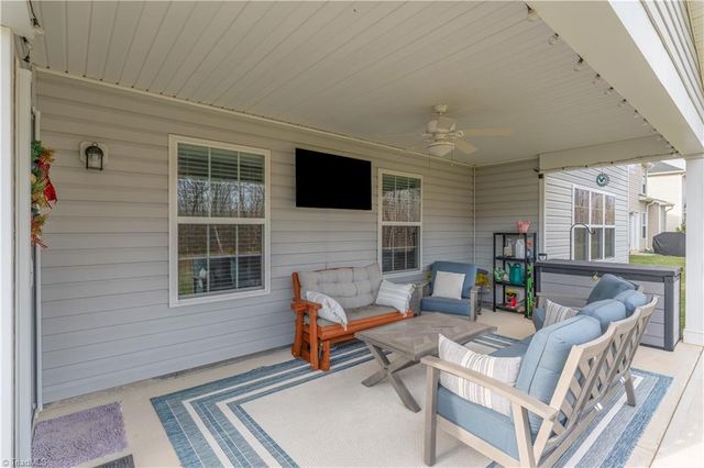 5770 Highland Grove Drive, Summerfield, NC 27358