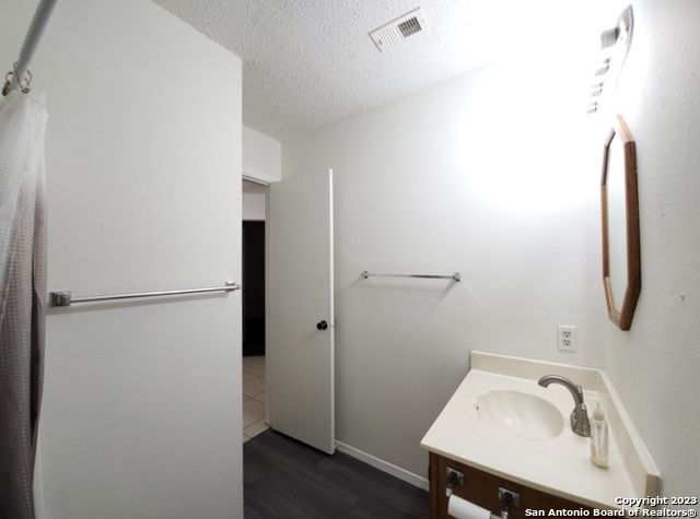 7630 ASPEN PARK DR, San Antonio, TX 78249