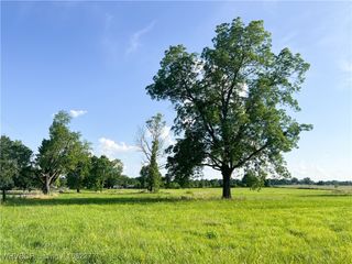 1909 N Davis Street, Lavaca, AR 72941