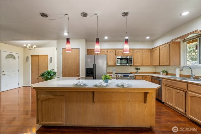 22433 Vale Court SE, Yelm, WA 98597