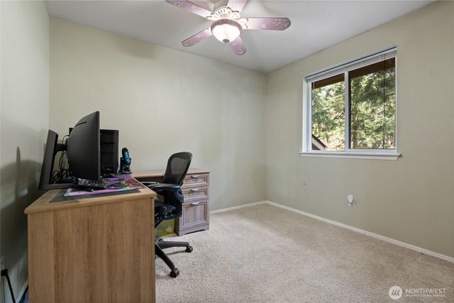 22433 Vale Court SE, Yelm, WA 98597