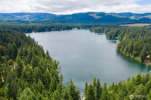 22433 Vale Court SE, Yelm, WA 98597