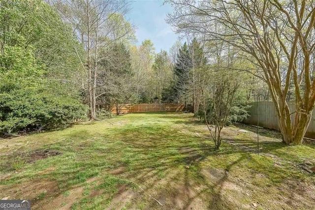 1050 DUNEDIN Trail, Woodstock, GA 30188