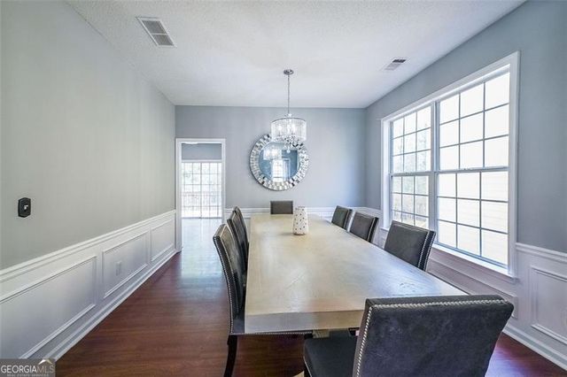 1050 DUNEDIN Trail, Woodstock, GA 30188