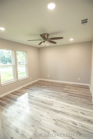 513 W Main Street, Calera, OK 74730