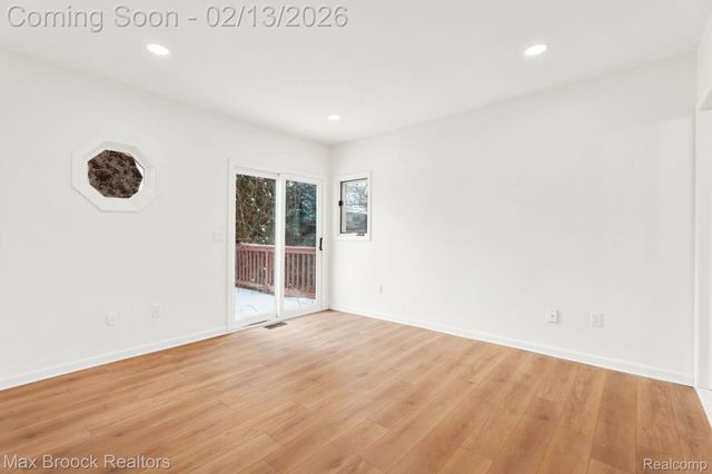 38033 Cherry Lane, Harrison Charter Township, MI 48045