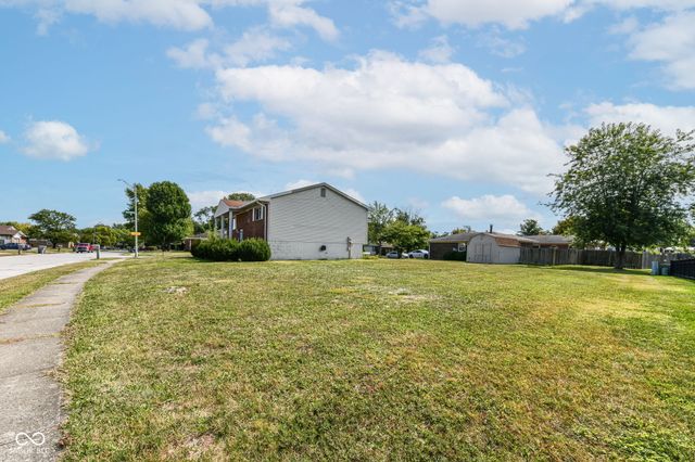 4921 Candy Spots Drive, Indianapolis, IN 46237