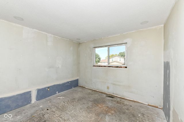 4921 Candy Spots Drive, Indianapolis, IN 46237