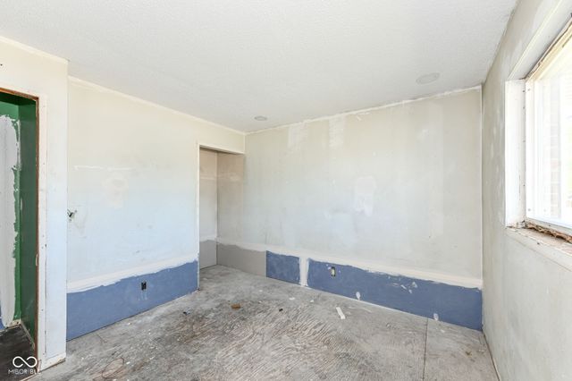 4921 Candy Spots Drive, Indianapolis, IN 46237