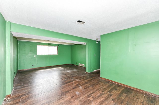 4921 Candy Spots Drive, Indianapolis, IN 46237