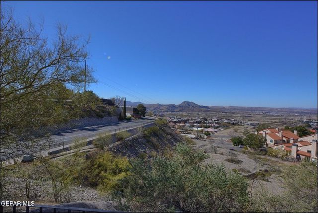 4800 N Stanton Street 185, El Paso, TX 79902