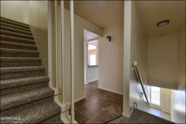4800 N Stanton Street 185, El Paso, TX 79902