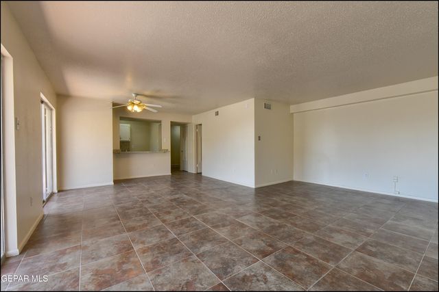 4800 N Stanton Street 185, El Paso, TX 79902