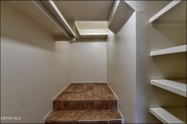 4800 N Stanton Street 185, El Paso, TX 79902