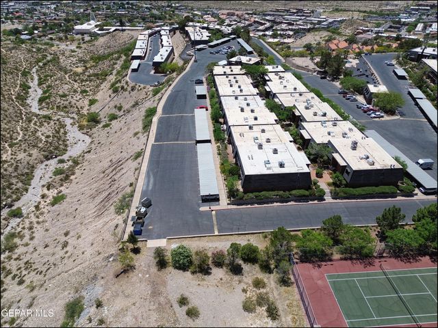 4800 N Stanton Street 185, El Paso, TX 79902
