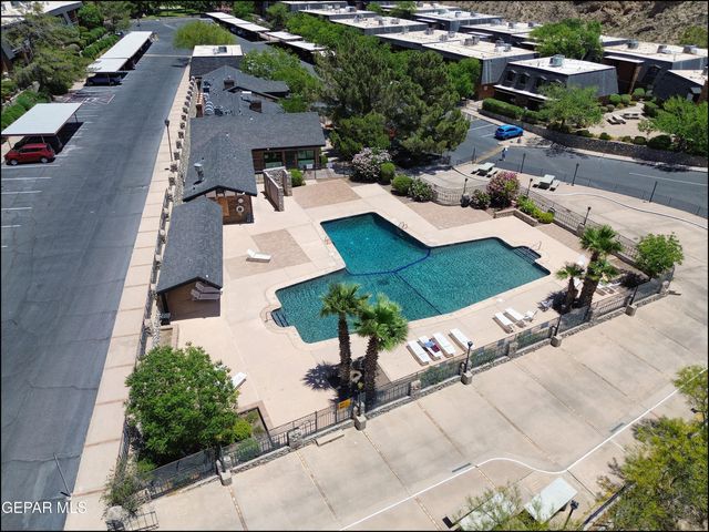 4800 N Stanton Street 185, El Paso, TX 79902