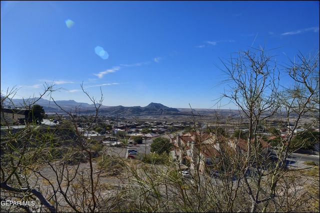 4800 N Stanton Street 185, El Paso, TX 79902