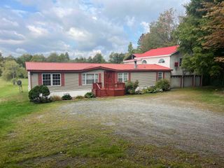97 Natural Hill, Coventry, VT 05825