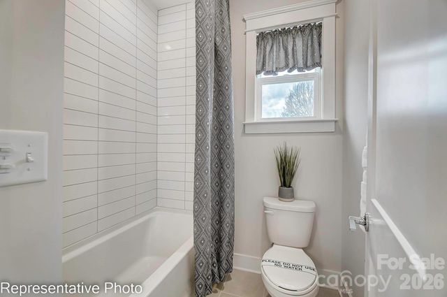 7033 Bil-Mar Drive, Harrisburg, NC 28075