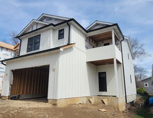 23515 N Overhill Drive, Lake Zurich, IL 60047