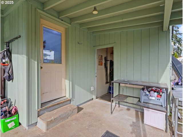 509 MT SHASTA Dr, Vancouver, WA 98664