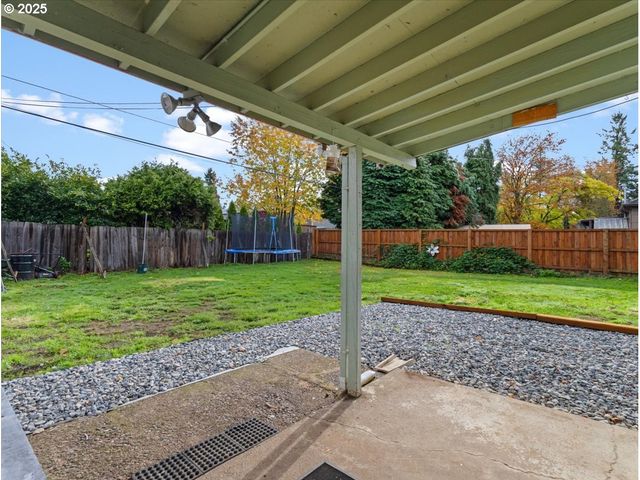 509 MT SHASTA Dr, Vancouver, WA 98664