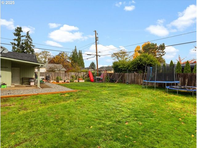 509 MT SHASTA Dr, Vancouver, WA 98664