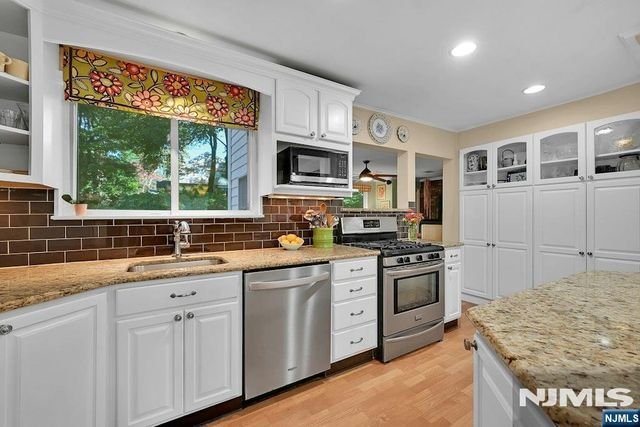292 Kensington Road, River Edge, NJ 07661