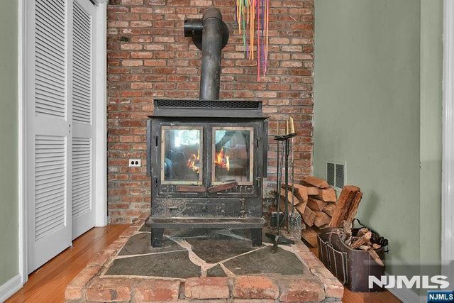 292 Kensington Road, River Edge, NJ 07661
