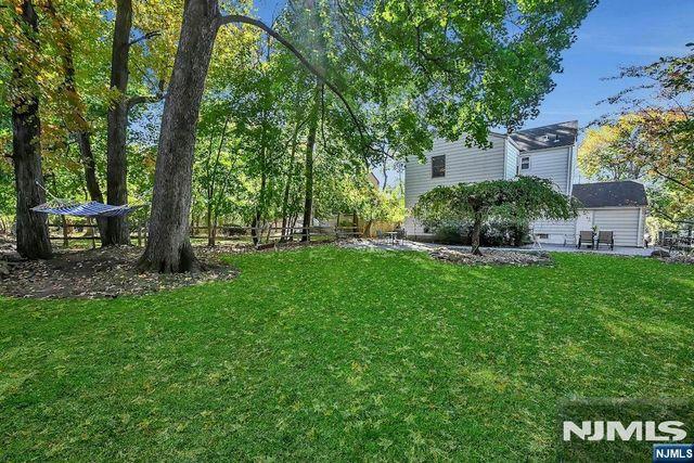 292 Kensington Road, River Edge, NJ 07661