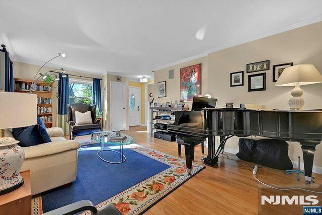 292 Kensington Road, River Edge, NJ 07661