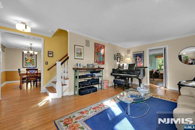 292 Kensington Road, River Edge, NJ 07661