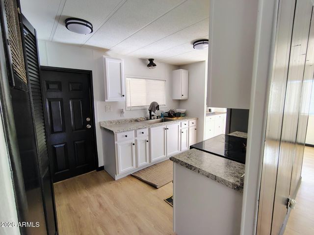 980 N Ironwood Drive 15, Apache Junction, AZ 85120